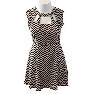 [Pink Owl]  Dress - Size L